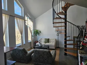 Black Willow Place, a modern country hideaway - Image 4
