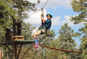 Walk to Waterpark! Pool, Hot Tubs, Sauna On-Site! - Image 4
