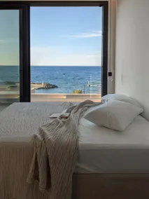 Two Storey Villa with Sea View - Image 4