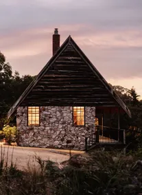 SABI Award Winning Designer Cabin - Image 2