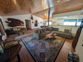 Burlwood Bungalow on Ave of the Giants - Image 5