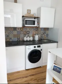 One bedroom Apartment in City Centre - Image 4