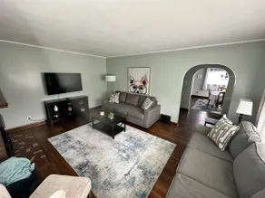 Entire Home near Swan Creek - Image 2