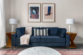 Lodgeur | Well-Equipped King 1BR Loft | Midtown - Image 2