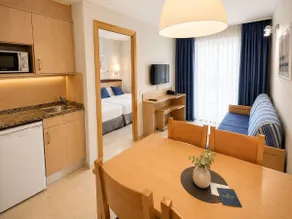 Aparthotel SunClub Salou - Image 5