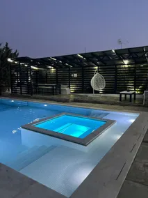 Olivujoj Villajoj - Deluxe Villa with Detached Pool House - Image 2