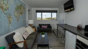 Surfers Beach Pad-Ground Floor (Fin McCools Surf) - Image 4