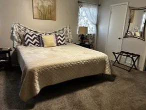 Luxury 4BR with Fenced Yard near UT Tyler, Pets, Wifi  - Image 5