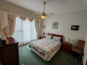 High Street Home Stay with an Om vibe! - Image 3