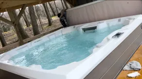 Cozy Cabin with private hot tub - Image 4