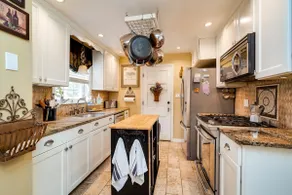 W Kettering 3BR | Gourmet Kitchen & Large Yard - Image 4