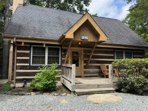 3BR / 3BA Schöne Blockhütte in sieben Teufeln, Teichfront, Whirlpool und Billardtisch - Image 4