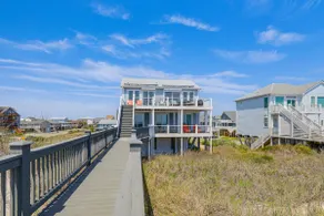 Beachfront Oasis w/ 2 Large Decks, BBQ & Views! - Image 3