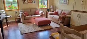 Relaxing retreat - steps from lakes & trails - Image 2
