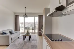 Studio large bed/bunk bed, balcony view harbor - Image 3