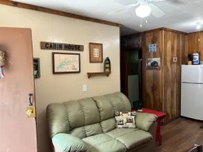 Cozy Comfort. Only 175 yards from the water. - Image 2