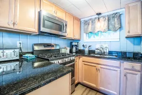 Charming 1BR Cabin w/ Queen Wall Bed - Image 3