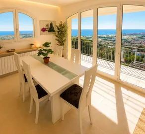 Summer villa with panoramic sea views - Image 5