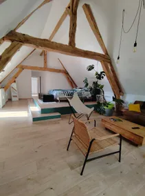 Unique and spacious loft near Rouen - Image 4