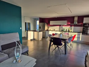 Villa for 8 people • 4 bedrooms • Outdoor hot tub • Near the beach - Image 3
