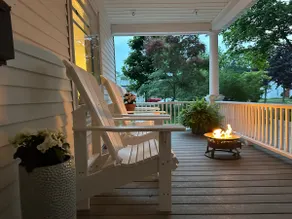 Central A/C! Downtown! Walk to town/Lake Michigan! - Image 3