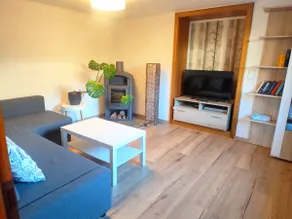 Peaceful Holiday Home with Garden for Families - Image 2