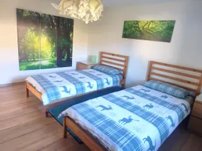 Peaceful Holiday Home with Garden for Families - Image 5