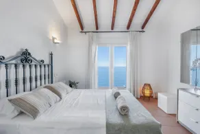 Sensational sea views - Overwhelming sea views - Image 4