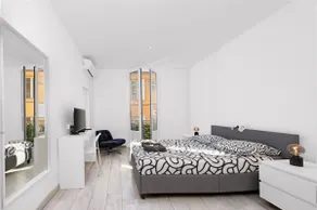 3-room Monaco with parking - Image 4