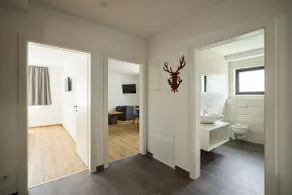 4805 Cirrus 5 - Image 3