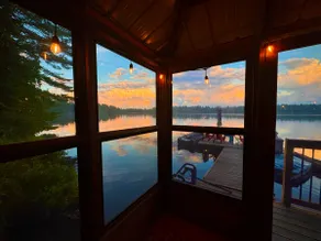 3-Bedroom Waterfront Cottage on a Quiet Lake - Image 4