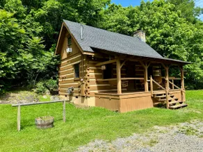 Private Waterfalls on 3 Acres. A Creekside Smoky Mtn Retreat - Read Our Reviews! - Image 5