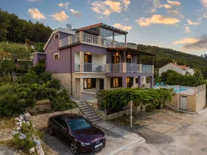 4-Star Seaside Villa near Trogir - Poljica/Marina - Image 3