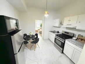 Historic 1910 Home | 2BR | 5 Min to Downtown - Image 3