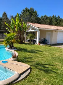 House with private pool & garden in the heart of the Médoc - Image 3