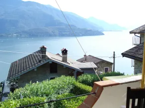 Prosecco Superiore: Terrace overlooking the lake - Image 5