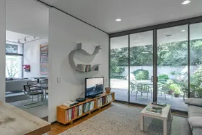 Five-star, Upper Village Stunner with Pool! - Image 4