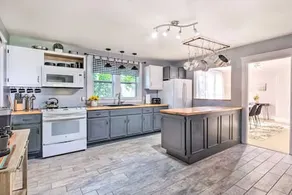 Comfortable, Charming 4-Bedroom Home Near Outdoor Adventure. Pet Friendly! - Image 4