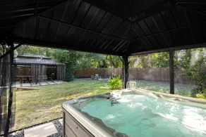 ATX Oasis, 6 Beds, Hot-tub, Large Backyard - Image 4