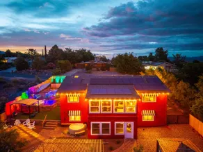 Playful 5-Bedroom Home in the Heart of the Valley! - Image 2