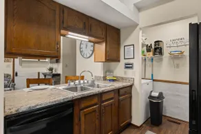 4bed3Bedroom near Convention Ctr, downtown, Fisher Park, 30 min to Holiday World - Image 5