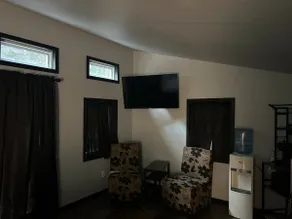 Studio Bedroom in the Woods - Image 4