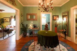 Whimsy Cottage Close to Everything in Pittsboro - Image 3