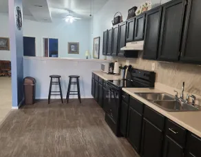 Greenman Getaway - Beautiful 2 bedroom apartment - Image 3