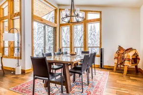 Beautiful, Modern Alpine Home - Private Hot Tub, G - Image 3