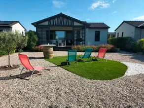 Quiet chalet in a residential leisure park near Marseillan - Image 3