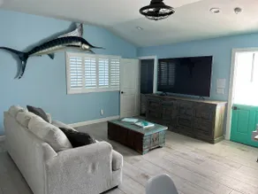 Entire apartment close to beach and downtown - Image 4