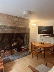 Cheerful 2-bed railway cottage near Hadrian's Wall - Image 5