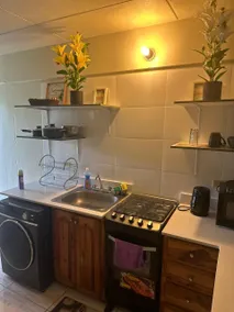 Hidden Gem: AC, Clean, TV, City Views & Pkg - Image 3