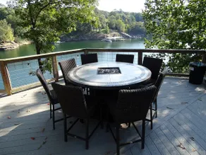 Barney’s Bluff - Towing Pontoon + Dock, Pet-Friendly - Image 3